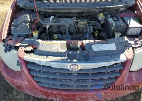 2006 Chrysler Town & Country Touring из США, поврежденный, VIN 2A4GP54LX6R670580